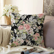 Rengarenk Zemin Üzerinde Çiçek Desenli Dijital Baskılı Modern Raşel Kadife Yastık Kırlent Kılıfı Bonvagon