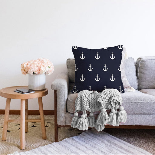 Renkli Zemin Üzerinde Çapa Desenli Dijital Baskılı Modern Raşel Kadife Yastık Kırlent Kılıfı Bonvagon