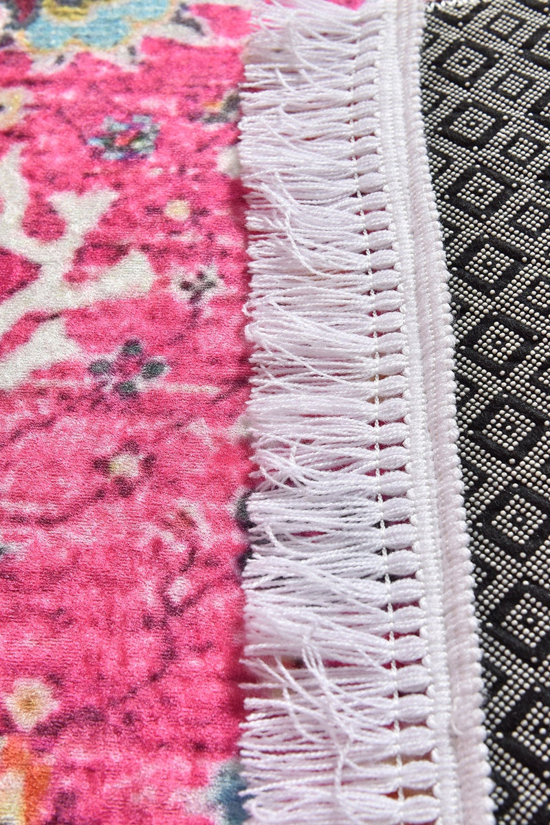 Retro Dijital Baskılı Halı, Kaymaz Taban, Yıkanabilir Bonvagon