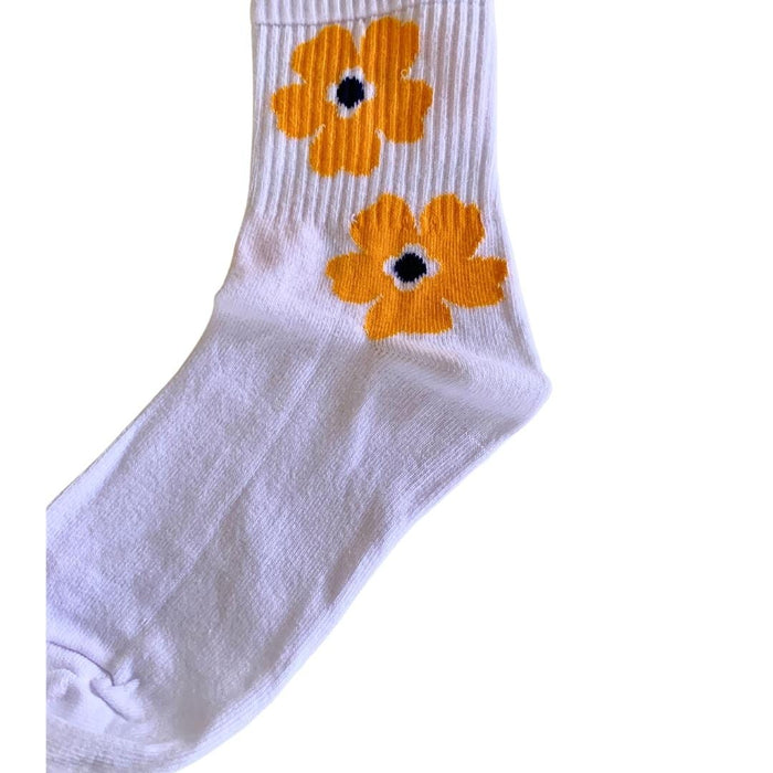 Sarı Çiçek Desenli Beyaz Renkli Çorap 36-41 Bonvagon