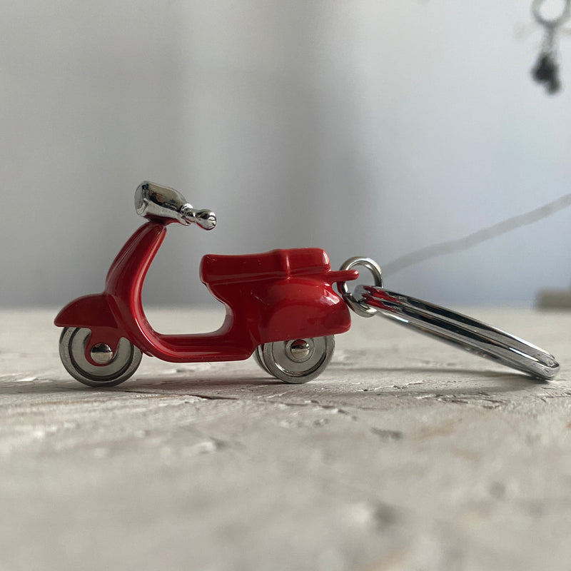 Scooter Anahtarlık Çelik Halkalı  Bonvagon Metalmorphose
