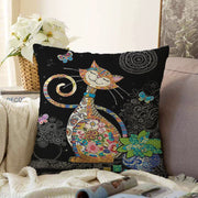 Siyah Zemin Çiçek Desenli Sevimli Kedi Özel Tasarım Modern Yastık Kırlent Kılıfı Bonvagon