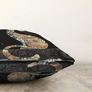 Siyah Zemin Mandala Desenli Kedi Tasarımlı Dijital Baskılı Modern Yastık Kırlent Kılıfı Bonvagon