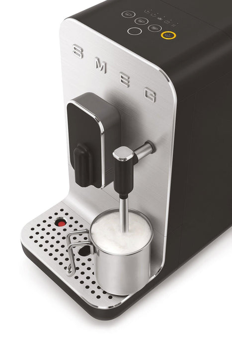 Smeg 50's Style BCC02blmeu Otomatik Espresso Kahve Makinesi Mat Siyah Bonvagon