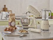 Smeg Full Body Krem Kıyma ve Hamur Karıştırma Makinesi Smf03creu Bonvagon