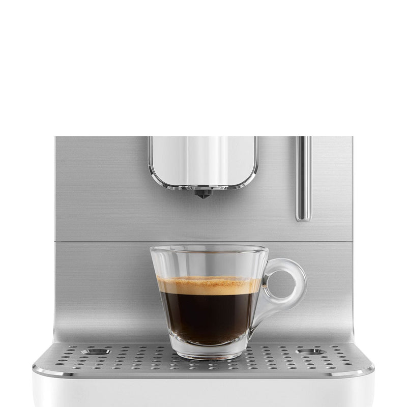Smeg Mat Beyaz BCC12WHMEU Otomatik Espresso Kahve Makinesi Bonvagon