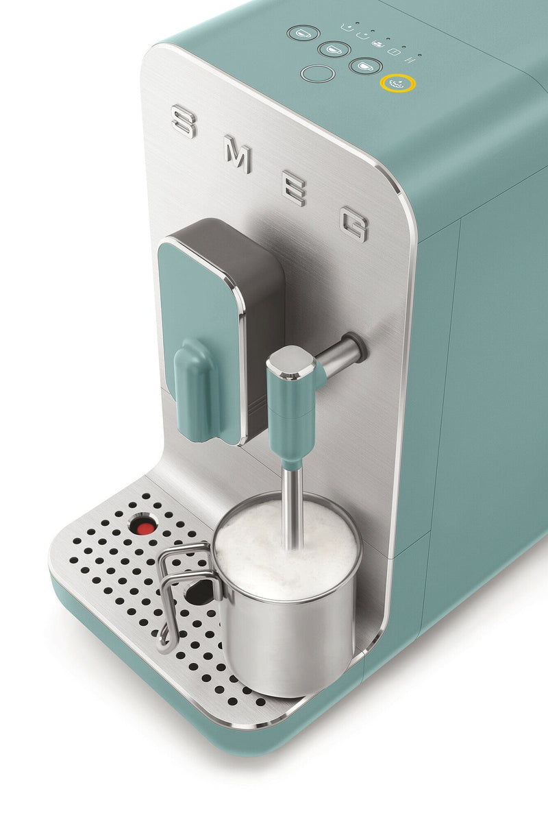 Smeg Mat Zümrüt Yeşili 50s Style BCC02egmeu Otomatik Espresso Kahve Makinesi