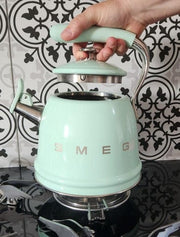 Smeg Ocak Üstü Islıklı Whistling Kettle Su Isıtıcısı Pastel Yeşil CKLW2001PG Bonvagon