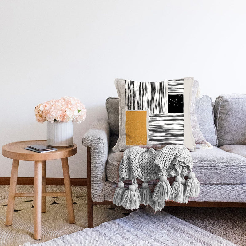 Soyut İlkel Desen Tasarımlı Dijital Baskılı Dekoratif Raşel Kadife Yastık Kırlent Kılıfı Bonvagon