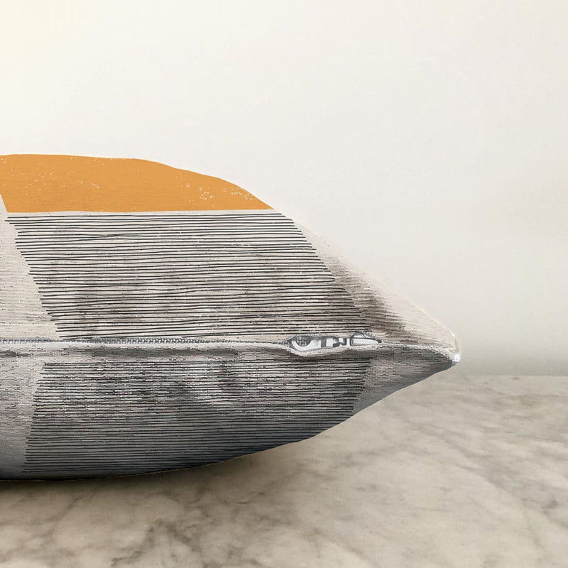 Soyut İlkel Desen Tasarımlı Dijital Baskılı Modern Raşel Kadife Yastık Kırlent Kılıfı Bonvagon