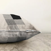 Soyut Tarzda Onedraw Çizimli Dijital Baskılı Dekoratif Raşel Kadife Yastık Kırlent Kılıfı Bonvagon