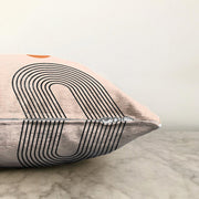 Soyut Tarzda Onedraw Çizimli Dijital Baskılı Dekoratif Raşel Kadife Yastık Kırlent Kılıfı Bonvagon