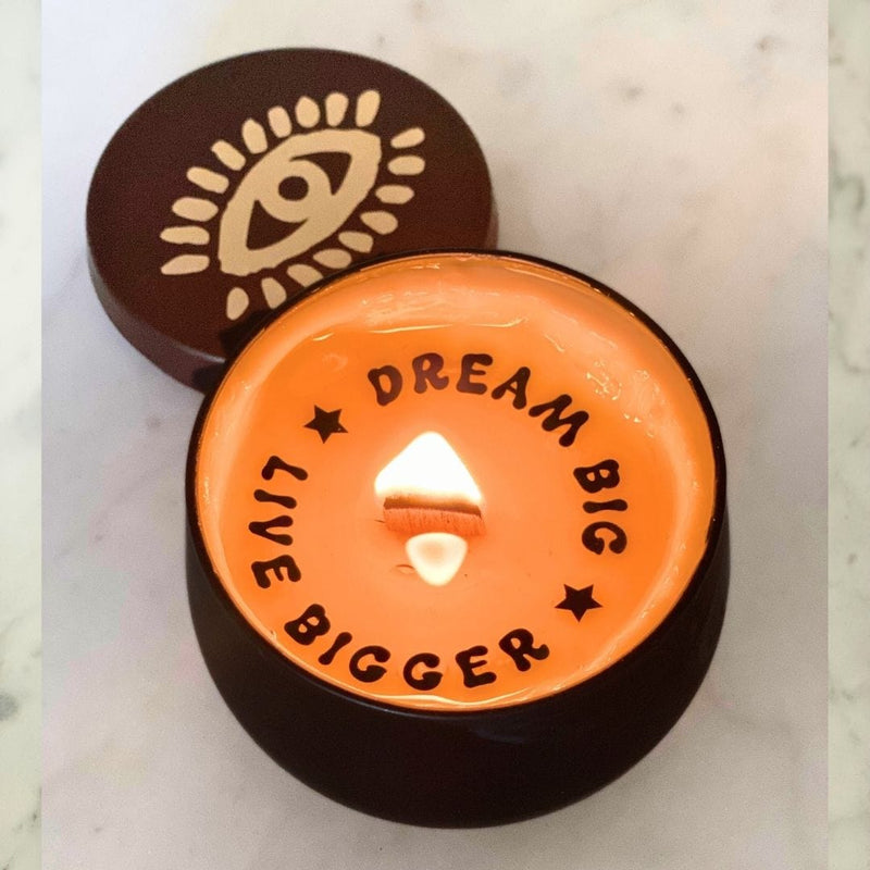 Sürpriz Mesajlı El Yapımı Mum "Dream Big Live Bigger" Lavanta Kokulu