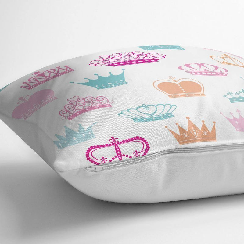 Taç Motifli Renkli Dijital Baskılı Yastık Kırlent Kılıfı 43x43cm Bonvagon