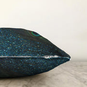 Tavuskuşu Motifli Özel Tasarım Yastık Kırlent Kılıfı Bonvagon