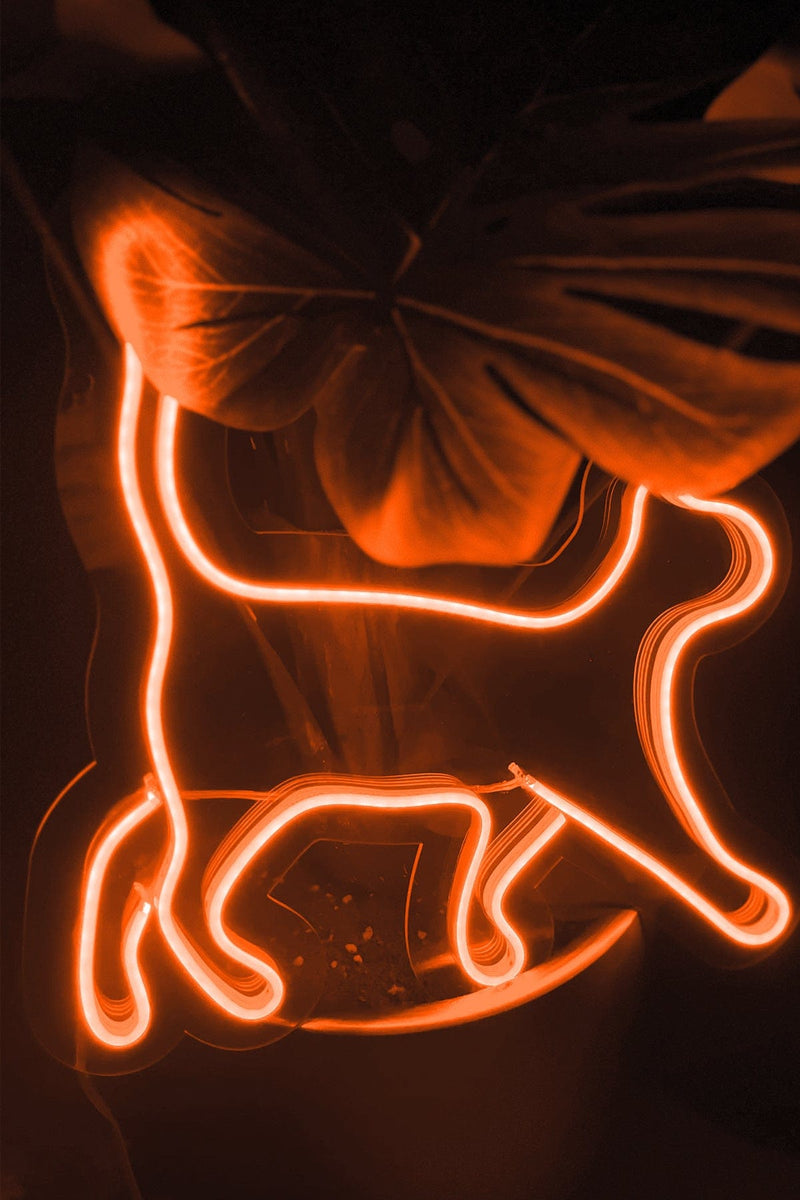 Yürüyen Kedi Silüeti Şeklinde Neon LED Aydınlatma Işıklı Tablo Duvar Dekorasyon