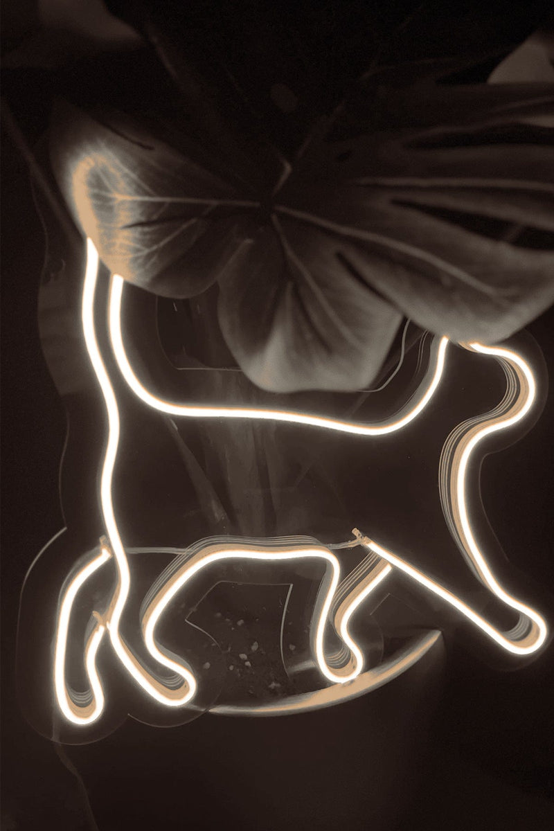 Yürüyen Kedi Silüeti Şeklinde Neon Led Işıklı Tablo Duvar Dekorasyon Bonvagon