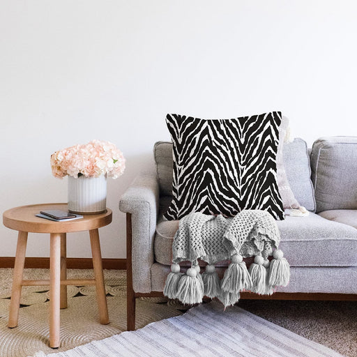 Zebra Desenli Özel Tasarım Dijital Baskılı Modern Şönil Yastık Kırlent Kılıfı Bonvagon